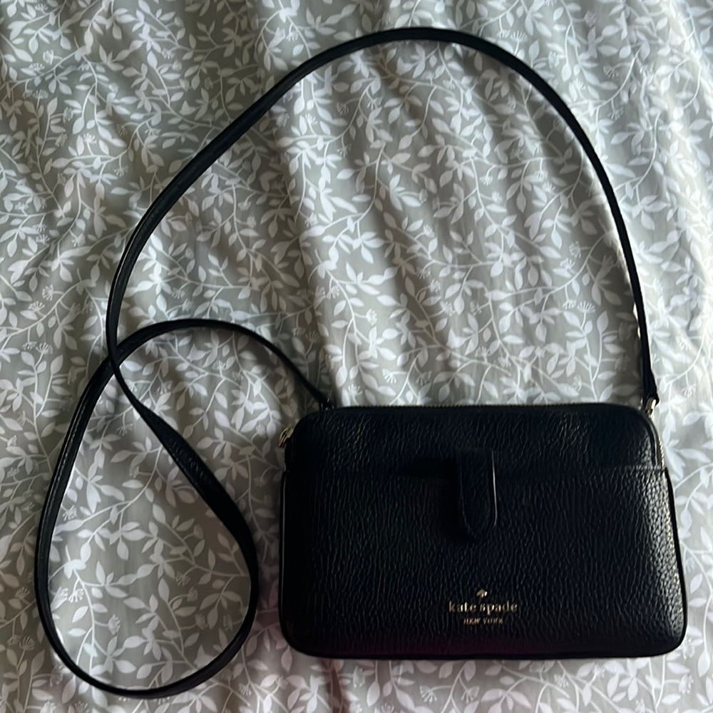 Kate Spade cross body purse